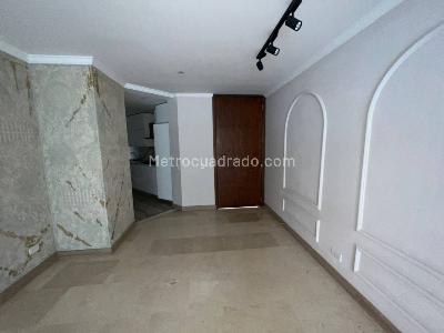 Apartamento de 3 alcobas en arriendo en Conquistadores, Medellín, 135 m² · foto 6 de 18