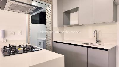 Apartamento de 2 alcobas en venta en El Tesoro, Medellín, 87 m² · foto 6 de 12