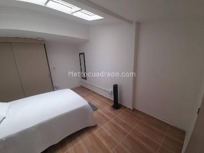 Casa de 5 alcobas en arriendo en Malibu, Medellín, 300 m² · foto 4 de 20