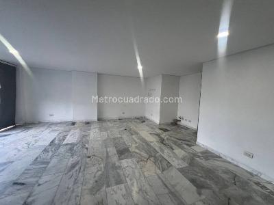 Apartamento de 3 alcobas en arriendo en Conquistadores, Medellín, 120 m² · foto 4 de 15