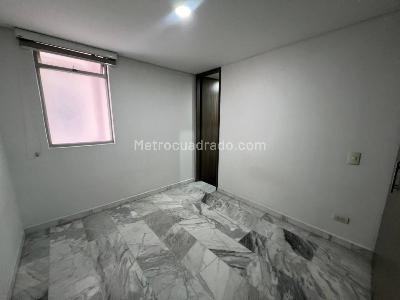 Apartamento de 3 alcobas en arriendo en Conquistadores, Medellín, 120 m² · foto 8 de 15