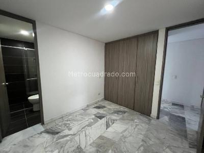 Apartamento de 3 alcobas en arriendo en Conquistadores, Medellín, 120 m² · foto 10 de 15