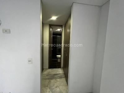 Apartamento de 3 alcobas en arriendo en Conquistadores, Medellín, 120 m² · foto 13 de 15