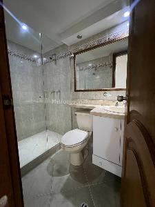 Apartamento de 3 alcobas en venta en Laureles, Medellín, 140 m² · foto 12 de 18