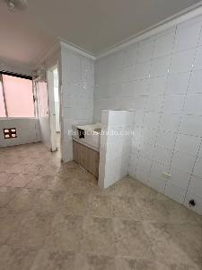 Apartamento de 3 alcobas en venta en Laureles, Medellín, 140 m² · foto 16 de 18