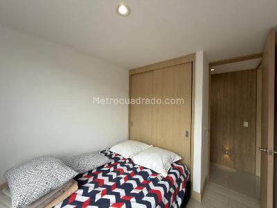 Apartamento de 2 alcobas en arriendo en Loma Del Indio, Medellín, 87 m² · foto 15 de 16