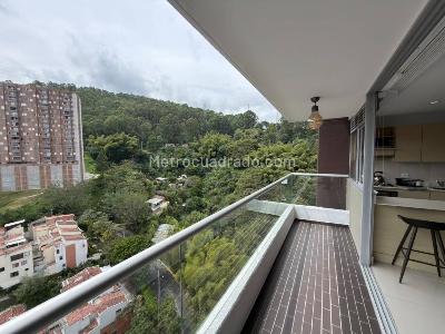 Apartamento de 2 alcobas en arriendo en Loma Del Indio, Medellín, 87 m² · foto 5 de 16