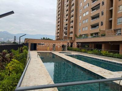Apartamento de 2 alcobas en arriendo en Ciudad Del Rio, Medellín, 64 m² · foto 10 de 13