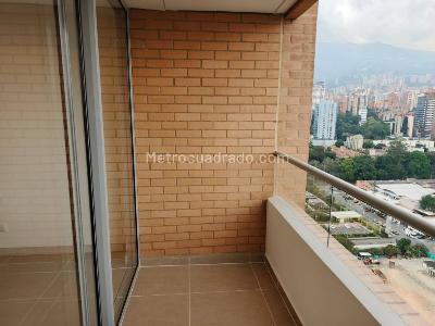 Apartamento de 2 alcobas en arriendo en Ciudad Del Rio, Medellín, 64 m² · foto 12 de 13