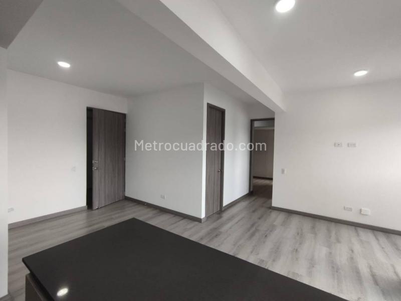 2BR Apartment in Las Palmas (65 m²) - 2