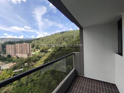 Apartamento de 2 alcobas en arriendo en Las Palmas, Medellín, 65 m² · foto 5 de 16