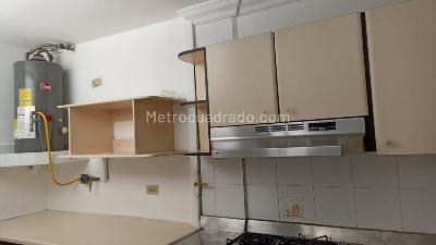 Apartamento en venta en Laureles, Medellín · foto 7 de 20