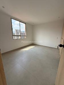Apartamento de 3 alcobas en venta en Conquistadores, Medellín, 125 m² · foto 3 de 17