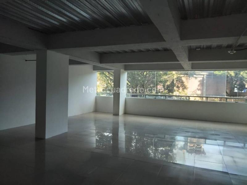 Oficina en Arriendo, Poblado, Medellín - Mehr