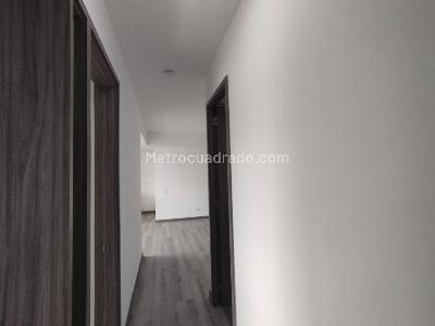 Apartamento de 3 alcobas en venta en Las Palmas, Medellín, 77 m² · foto 8 de 20