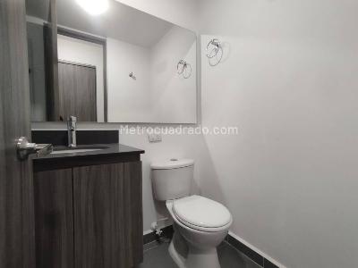 Apartamento de 3 alcobas en venta en Las Palmas, Medellín, 77 m² · foto 12 de 20