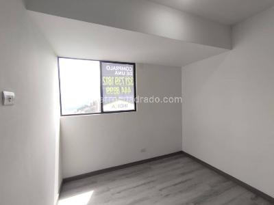 Apartamento de 3 alcobas en venta en Las Palmas, Medellín, 77 m² · foto 16 de 20