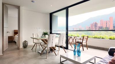 Apartaestudio en arriendo en El Poblado, Medellín, 67 m² · foto 2 de 15