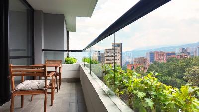 Apartaestudio en arriendo en El Poblado, Medellín, 67 m² · foto 3 de 15