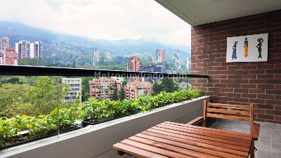 Apartaestudio en arriendo en El Poblado, Medellín, 67 m² · foto 4 de 15