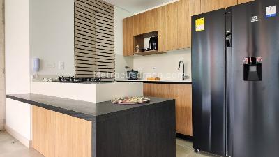 Apartaestudio en arriendo en El Poblado, Medellín, 67 m² · foto 6 de 15