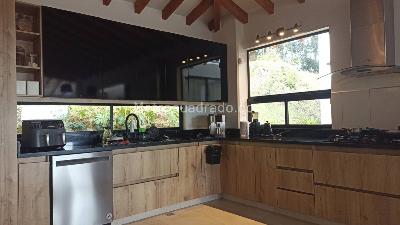 Casa de 3 alcobas en venta en Sajonia, Rionegro, 371 m² · foto 13 de 20