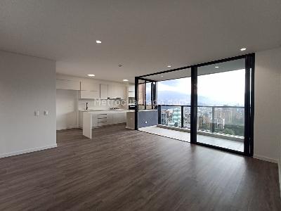 Apartamento en venta en Lalinde, Medellín · foto 4 de 20