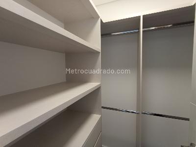 Apartamento en venta en Lalinde, Medellín · foto 12 de 20