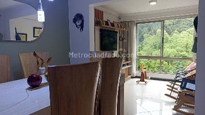 Casa de 3 alcobas en venta en Las Antillas, Envigado, 206 m² · foto 2 de 20