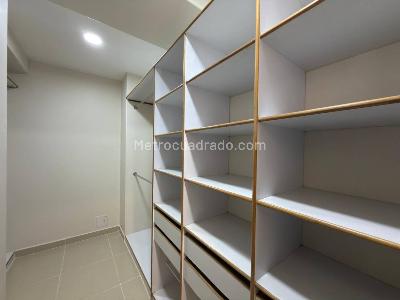 Apartamento de 4 alcobas en venta en Los Balsos, Medellín, 380 m² · foto 17 de 20
