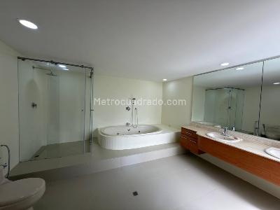 Apartamento de 4 alcobas en venta en Los Balsos, Medellín, 380 m² · foto 19 de 20
