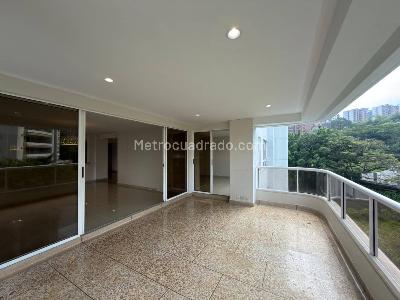 Apartamento de 4 alcobas en venta en Los Balsos, Medellín, 380 m² · foto 7 de 20