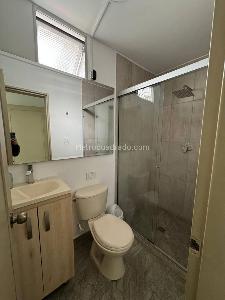 Apartamento de 5 alcobas en arriendo en Estadio, Medellín, 195 m² · foto 3 de 20