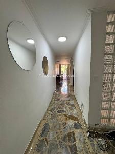 Apartamento de 5 alcobas en arriendo en Estadio, Medellín, 195 m² · foto 13 de 20