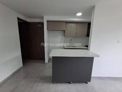Apartamento de 3 alcobas en venta en Santa Ana, Bello, 63 m² · foto 2 de 20