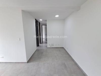 Apartamento de 3 alcobas en venta en Santa Ana, Bello, 63 m² · foto 7 de 20