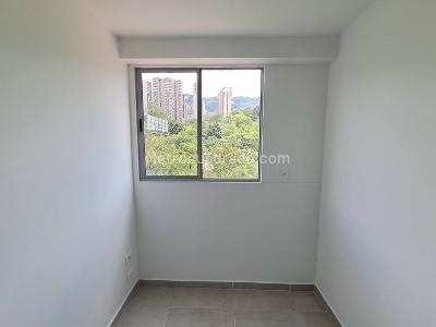 Apartamento de 3 alcobas en venta en Santa Ana, Bello, 63 m² · foto 11 de 20