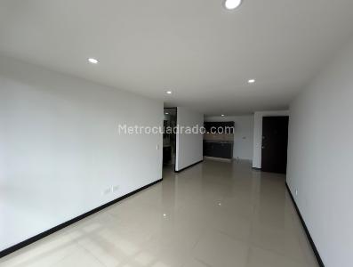 Apartamento en arriendo en El Tesoro, Medellín · foto 4 de 14