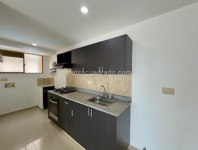 Apartamento en arriendo en El Tesoro, Medellín · foto 6 de 14