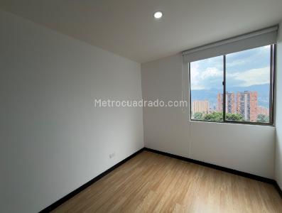 Apartamento en arriendo en El Tesoro, Medellín · foto 8 de 14