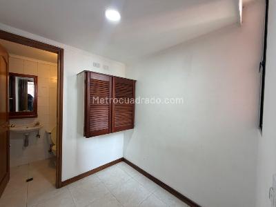 Apartamento en arriendo en Patio Bonito, Medellín · foto 13 de 20