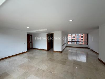 Apartamento en arriendo en Patio Bonito, Medellín · foto 6 de 20