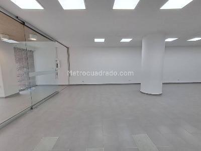 Local Comercial en Arriendo, Manchester, Bello