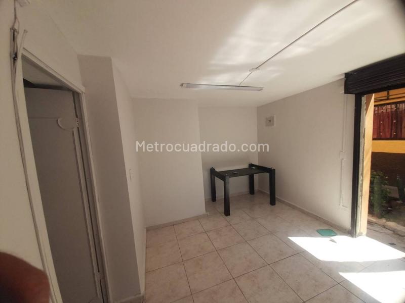 Local Comercial en Arriendo, Lopez De Mesa, Medellín - Vista 4