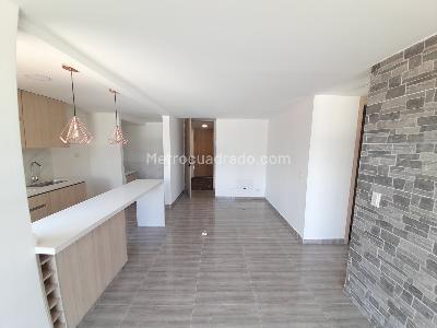 Apartamento de 2 alcobas en venta en Niquia, Bello, 57 m² · foto 3 de 18