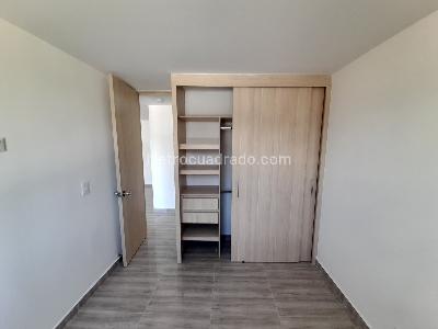 Apartamento de 2 alcobas en venta en Niquia, Bello, 57 m² · foto 9 de 18