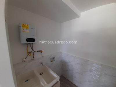 Apartamento de 2 alcobas en venta en Niquia, Bello, 57 m² · foto 16 de 18