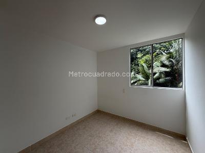 Apartamento de 3 alcobas en arriendo en Mayorca, Envigado, 60 m² · foto 6 de 11