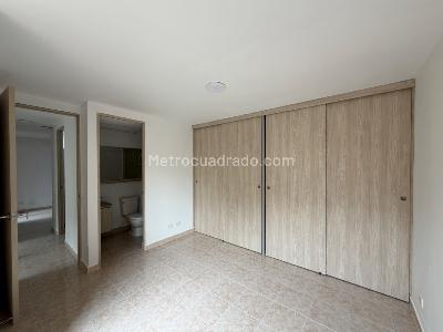 Apartamento de 3 alcobas en arriendo en Mayorca, Envigado, 60 m² · foto 9 de 11