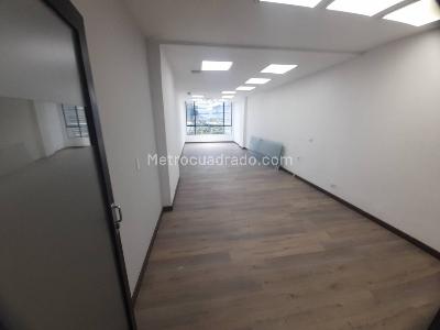 Local Comercial en Arriendo, Milla De Oro, Medellín